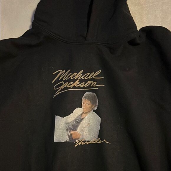 Gildan Black Hoodie with Graphic Design - Picture 2 of 4